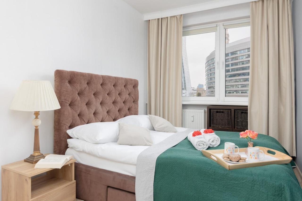 Zlota Apartment Center Of Warsaw By Noclegi Renters Esterno foto