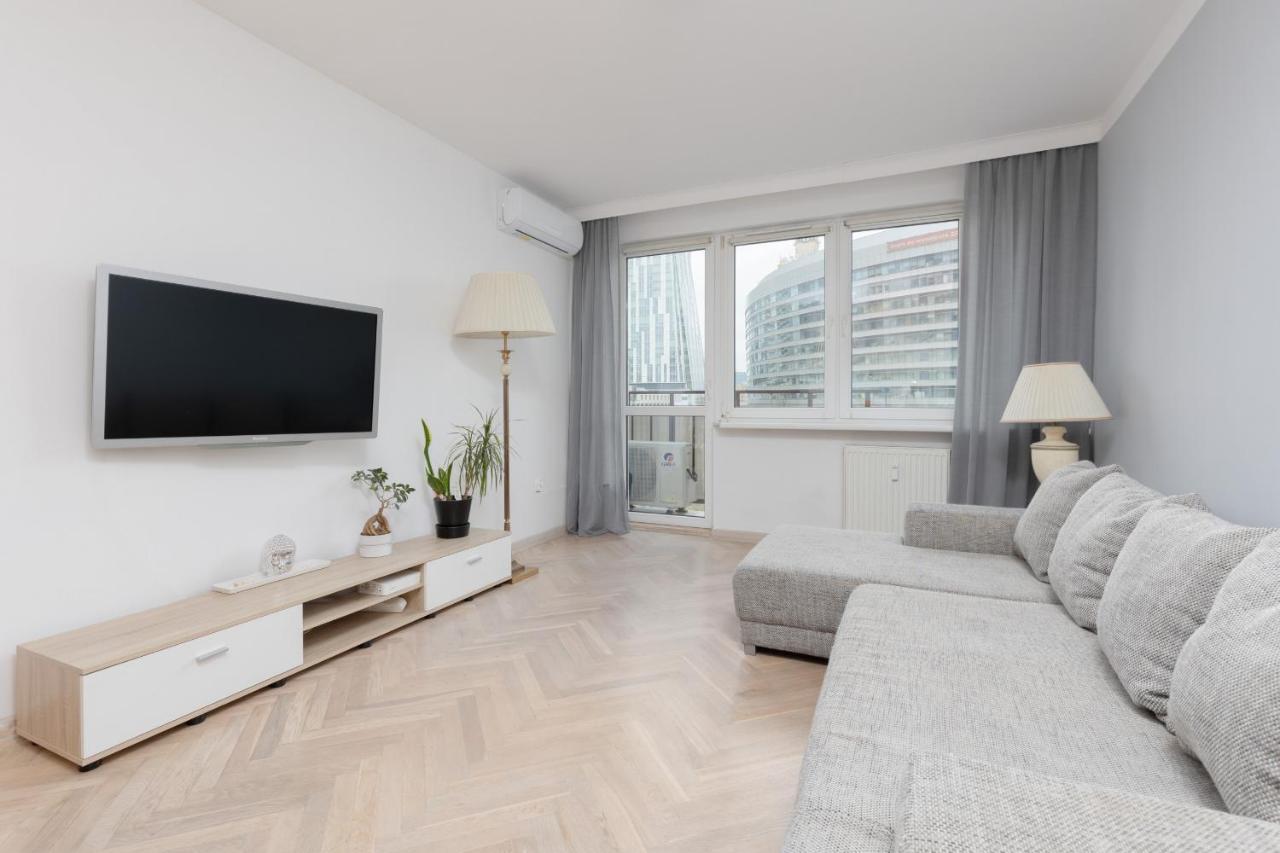 Zlota Apartment Center Of Warsaw By Noclegi Renters Esterno foto